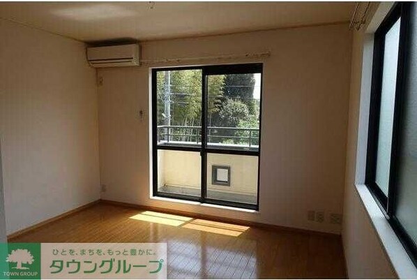 マロンヴィラ国立 A棟の物件内観写真